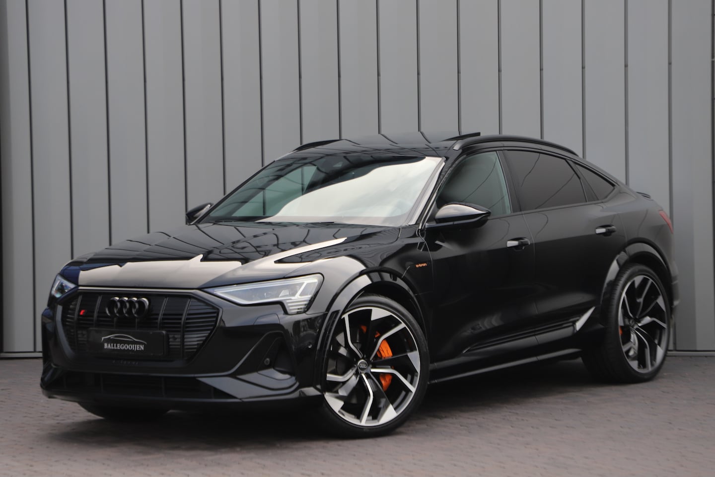 Audi e-tron Sportback - S quattro 95 kWh | 503PK | Luchtvering | Head-up | Pano | Keyless-go | Sfeerverlichting | - AutoWereld.nl