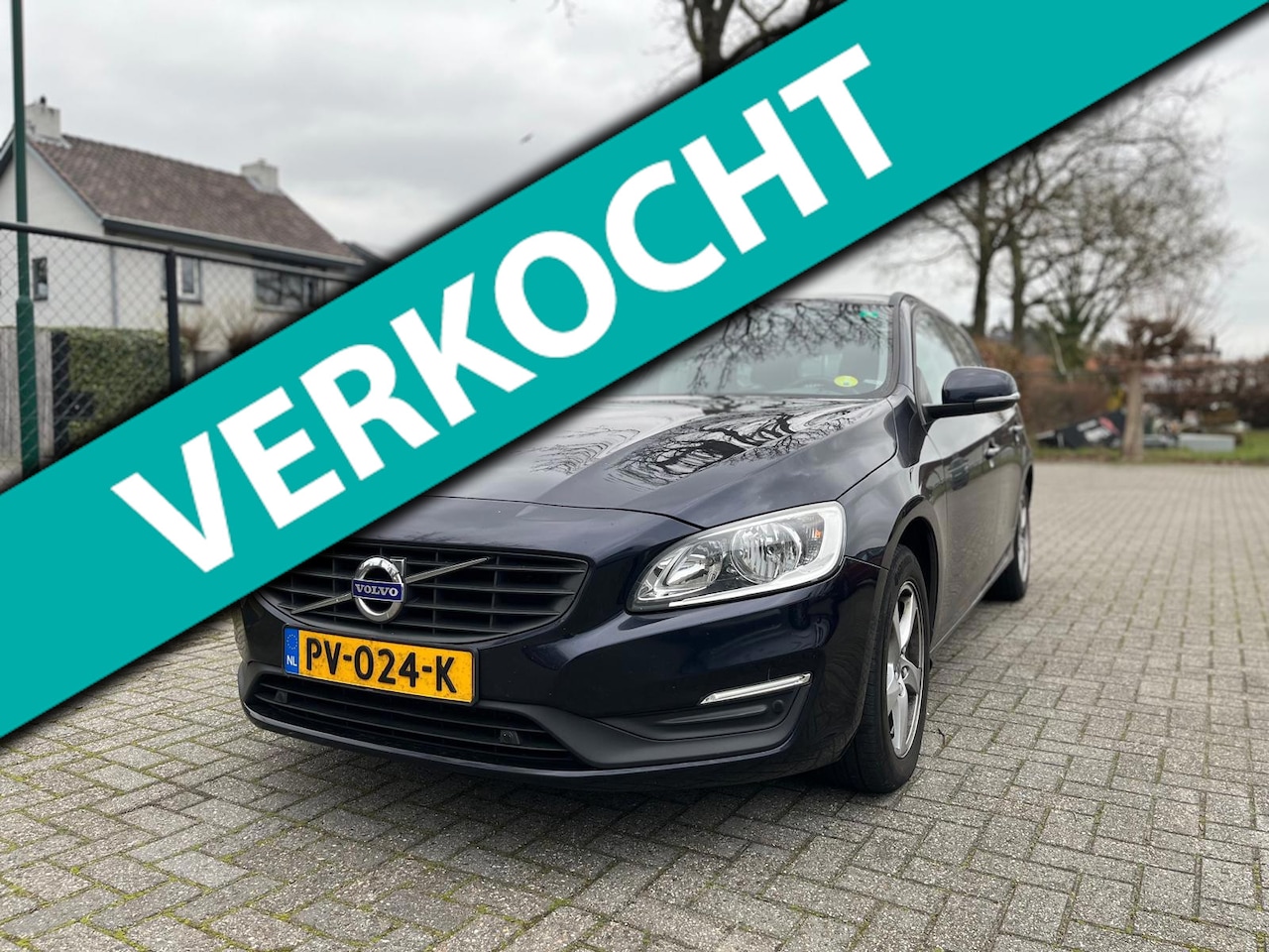 Volvo V60 - 2.0 D3 Momentum 2.0 D3 Momentum - AutoWereld.nl