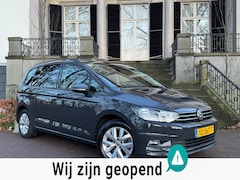 Volkswagen Touran - 1.5 TSI Comfortline Dsg Navi Camera Climate Cruise Ctr Pdc Lmv