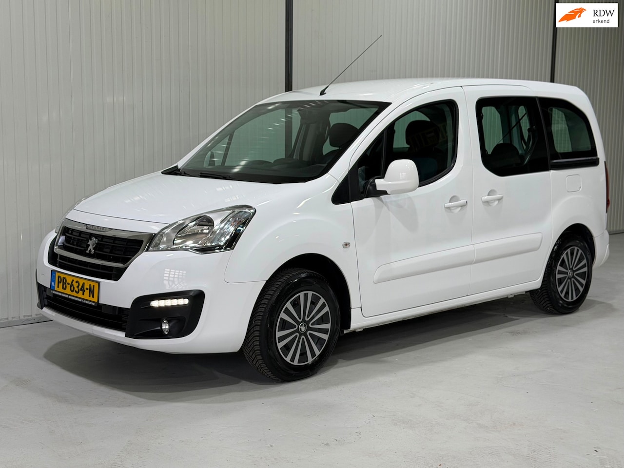 Peugeot Partner Tepee - 1.6 VTi Active NETTE STAAT - CRUISE - NWE APK! - AutoWereld.nl