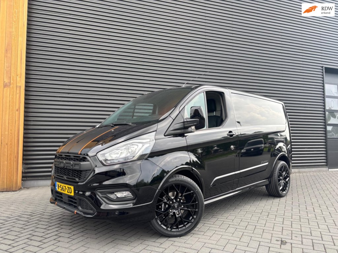 Ford Transit Custom - 310 2.0 TDCI L1H1 Sport |FULL OPTION| STOELVERWARMING| TREKHAAK| CRUISE| - AutoWereld.nl