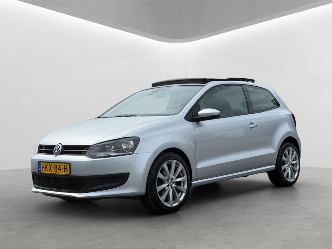 Volkswagen Polo - 1.2 TSI Panorama dak PDC - AutoWereld.nl