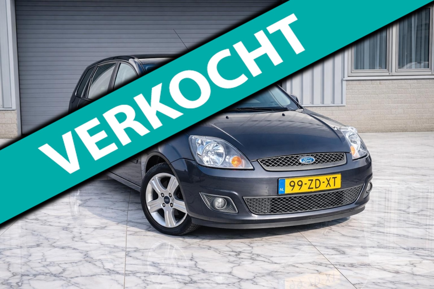 Ford Fiesta - 1.3-8V Futura Airco/Camera/Navi - AutoWereld.nl