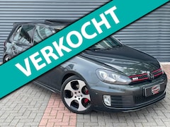 Volkswagen Golf - 2.0 GTI Dyna Audio | Dak | Keyless | Led | Trekhaak