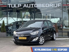 Hyundai i20 - 1.2i i-Deal 5Deurs Airco Radio/CD/Bluetooth