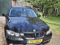 BMW 3-serie Touring - 318i Motor stuk