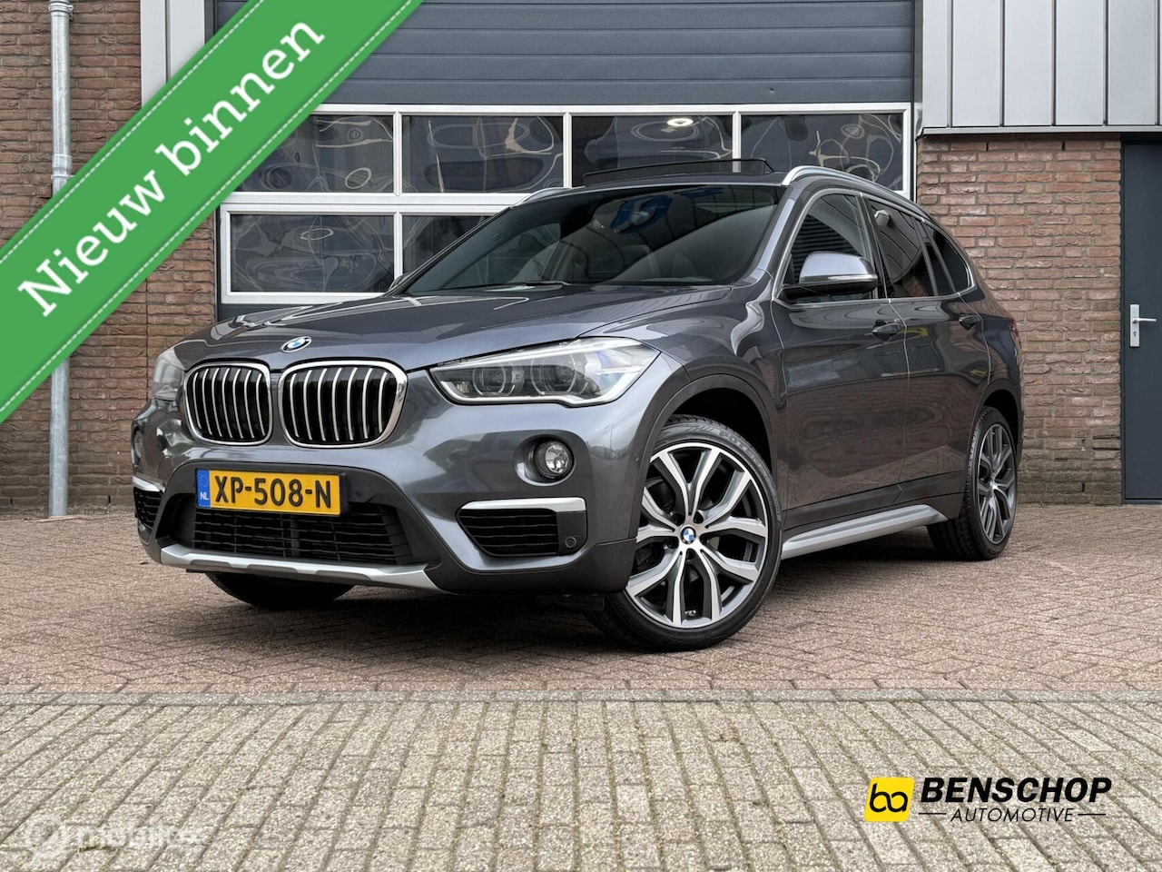 BMW X1 - sDrive18i High Executive Panodak Navi Camera LED Leer Stoel & Stuurverwarming - AutoWereld.nl