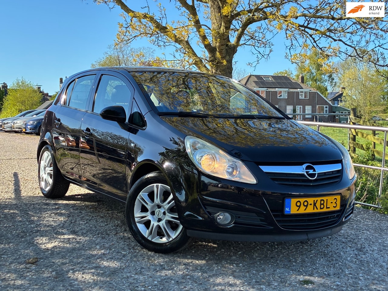 Opel Corsa - 1.4-16V Cosmo | Airco + Cruise nu € 2.975,-!! - AutoWereld.nl