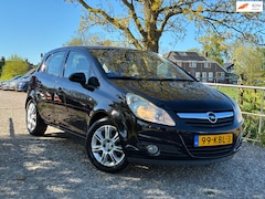 Opel Corsa - 1.4-16V Cosmo | Airco + Cruise nu € 2.975,