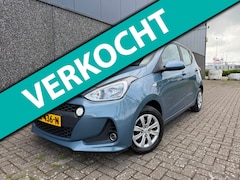 Hyundai i10 - 1.0i Go 2017 / NAVI / CRUISE / CARPLAY / CLIMA /