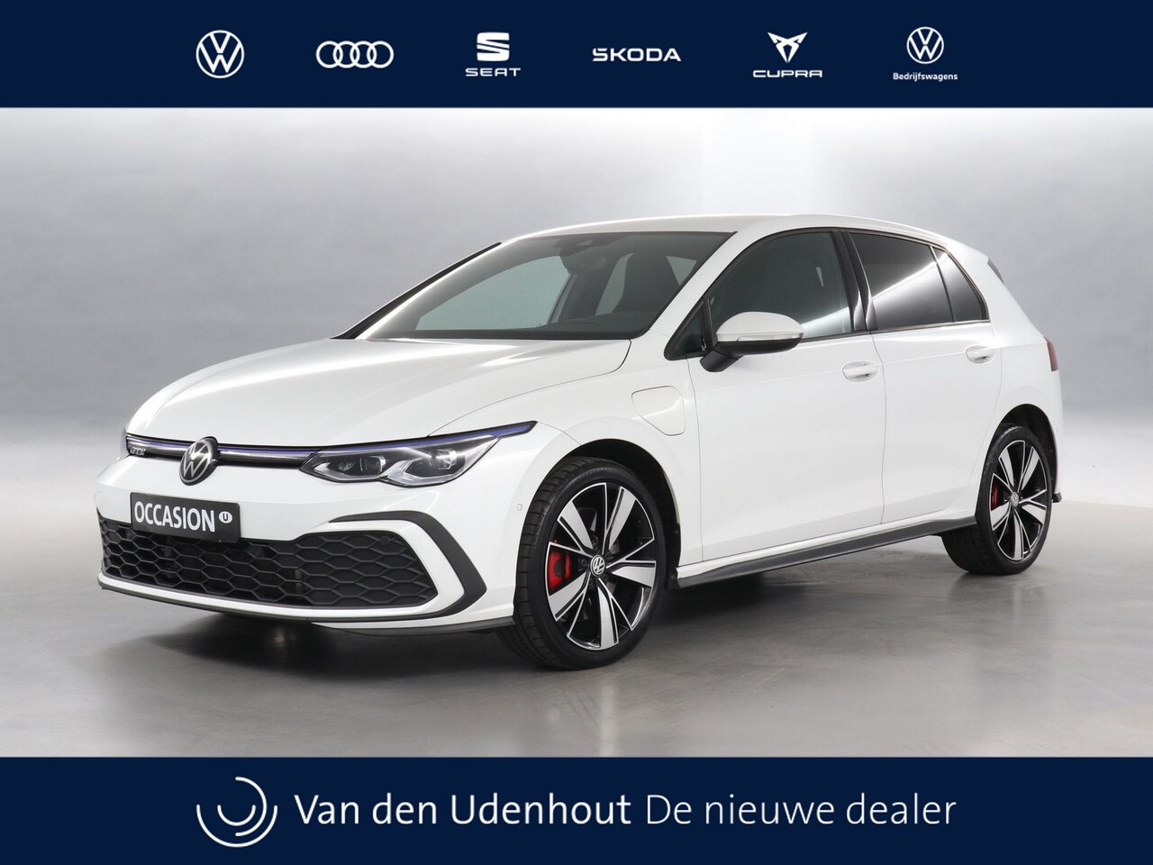 Volkswagen Golf - GTE 1.4 TSI eHybrid 245pk PHEV / Trekhaak / Head Up / Camera - AutoWereld.nl