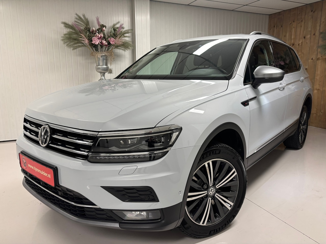 Volkswagen Tiguan Allspace - 2.0 TSI 4Motion 7-PERSOONS, AUTOMAAT, HIGHLINE, BUSINESS, 7p. - AutoWereld.nl