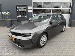 Opel Astra - 1.2 Business Edition / Carplay