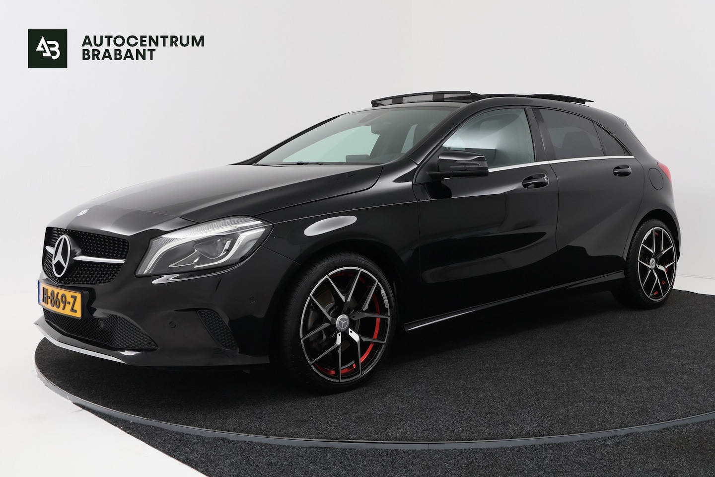 Mercedes-Benz A-klasse - 160 Ambition (PANORAMADAK, CRUISE CONTROL, PARKEERSENSOREN, NAVIGATIE) - AutoWereld.nl