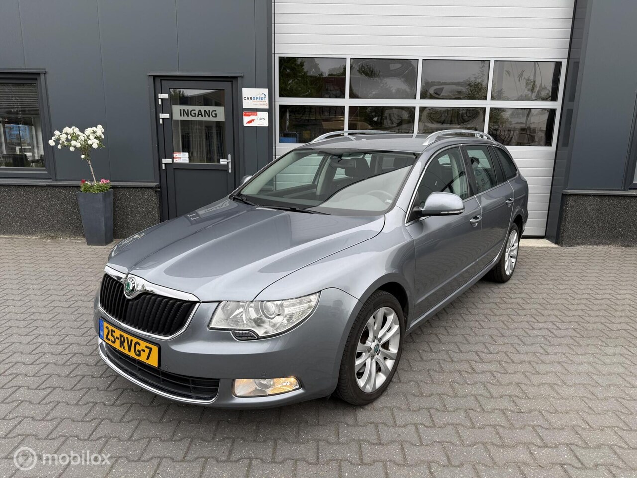 Skoda Superb Combi - 1.8 TSI Elegance 1.8 TSI Elegance - AutoWereld.nl