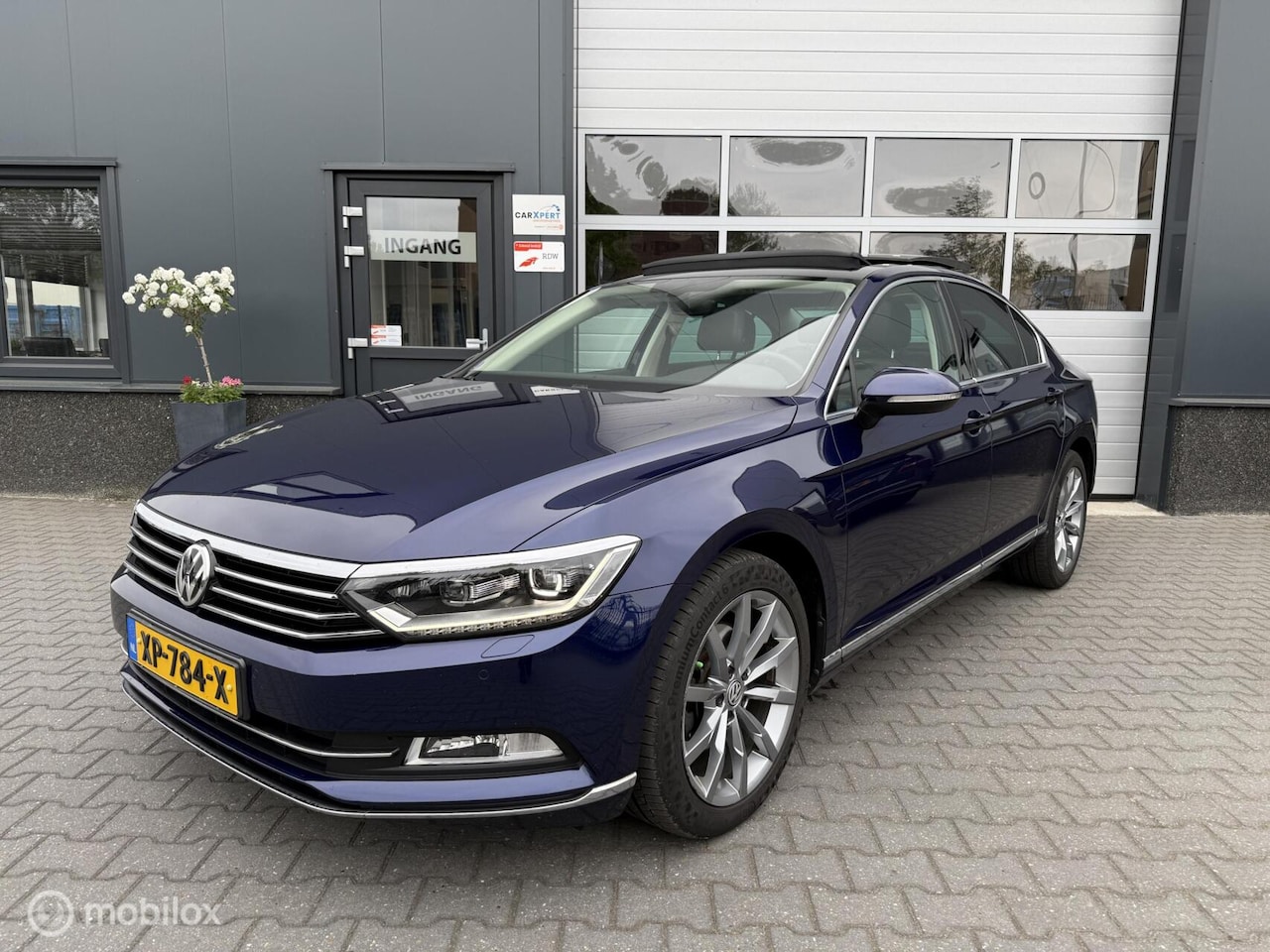 Volkswagen Passat - 1.5 TSI Highline / DSG / Pano - AutoWereld.nl