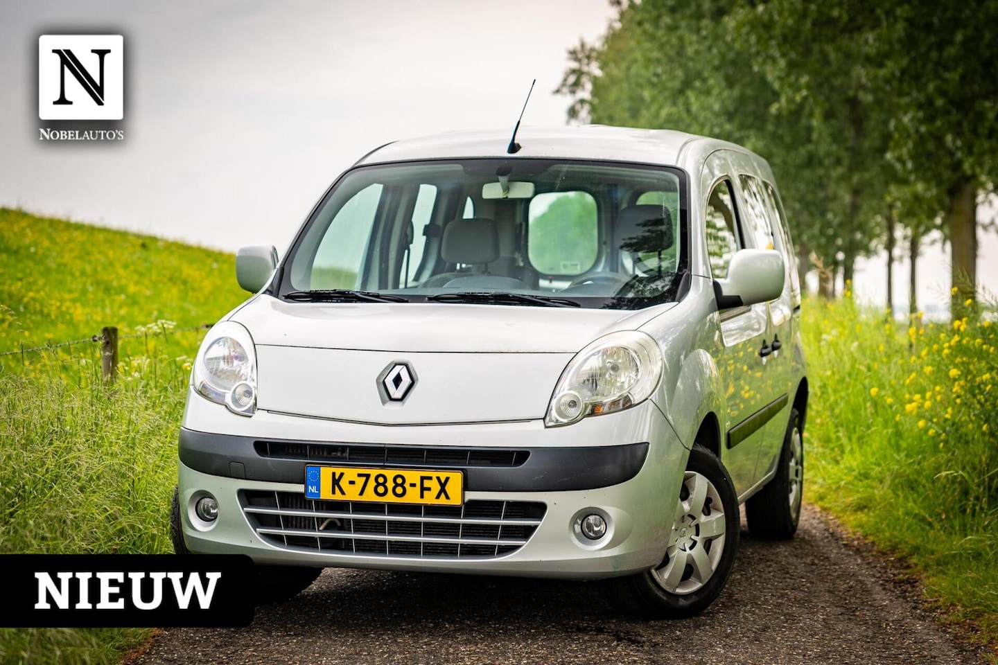 Renault Kangoo Family - 1.5 dCi Authentique|Rolstoel |Rijplaat - AutoWereld.nl