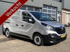 Renault Trafic - 1.6 dCi L1H1 BTW en BPM VRIJ Airco Cruise controle 2-Persoons Telefoonverbinding Parkeerse