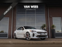 Kia Stinger - 3.3 V6 T-GDI AWD GT | 2e eigenaar | 6 cilinder | 370 pk | Dakraam | H&K | Camera | Head-up