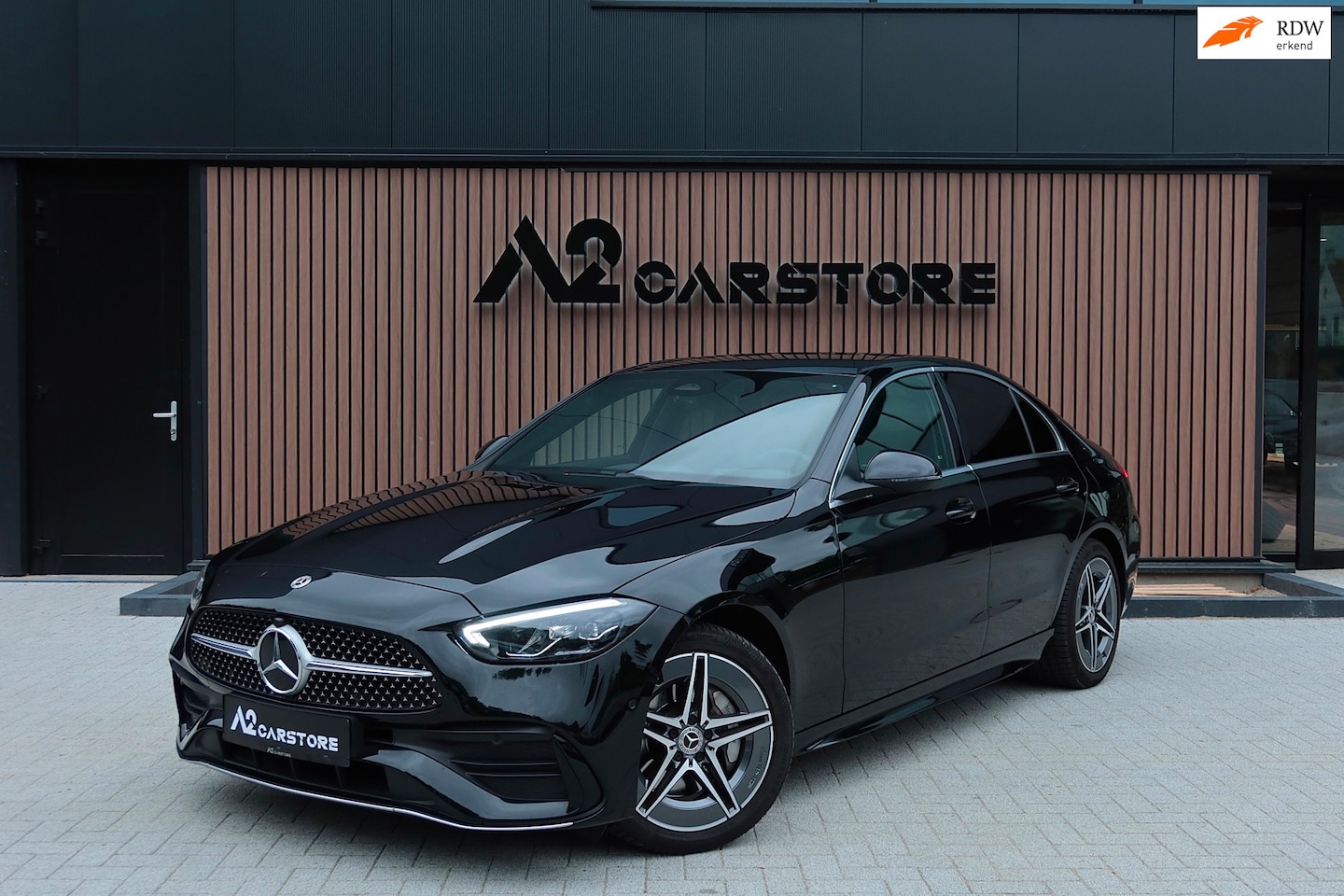 Mercedes-Benz C-klasse - 300 e AMG Line GARANTIE | NETTE AUTO 2023 - AutoWereld.nl