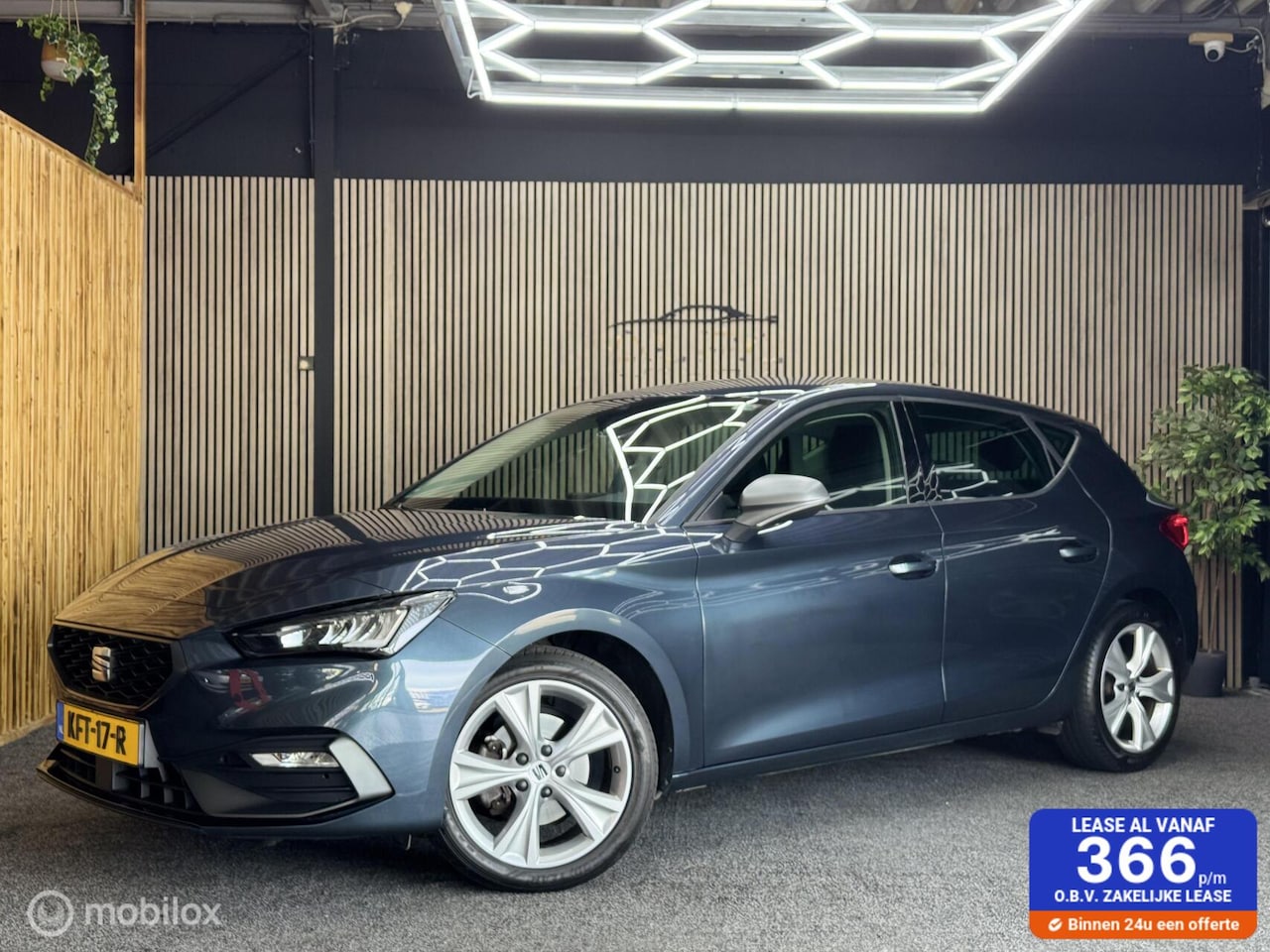 SEAT Leon - 1.0 eTSI FR Business 1.0 eTSI FR Business - AutoWereld.nl