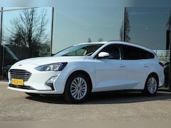 Ford Focus Wagon - 1.0 E.B. AUTOMAAT TITANIUM X ELEK. TREKHAAK | LED | CAMERA | CARPLAY | KEY-LESS
