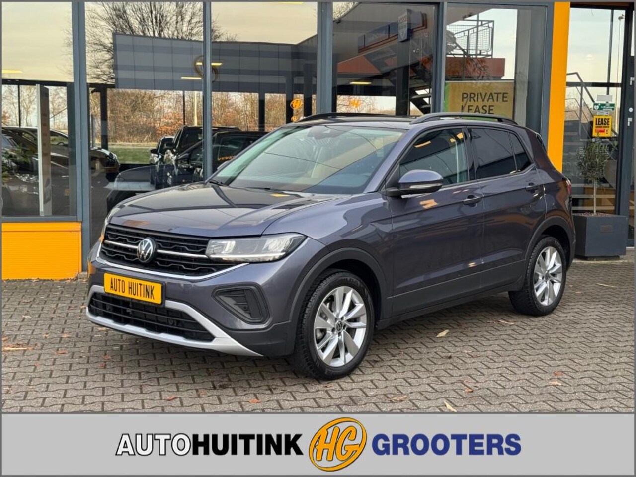 Volkswagen T-Cross - 1.0 TSI 115 pk DSG Life Business - App connect - climate control - camera - AutoWereld.nl