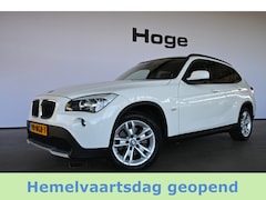 BMW X1 - sDrive18i Executive Automaat Navigatie Stoelverwarming Goed Onderhouden Inruil Mogelijk