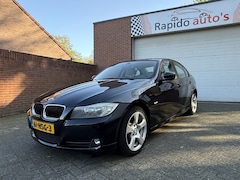 BMW 3-serie - 318I 2.0 L BUSINESS LINE Leder Bekleding Navi