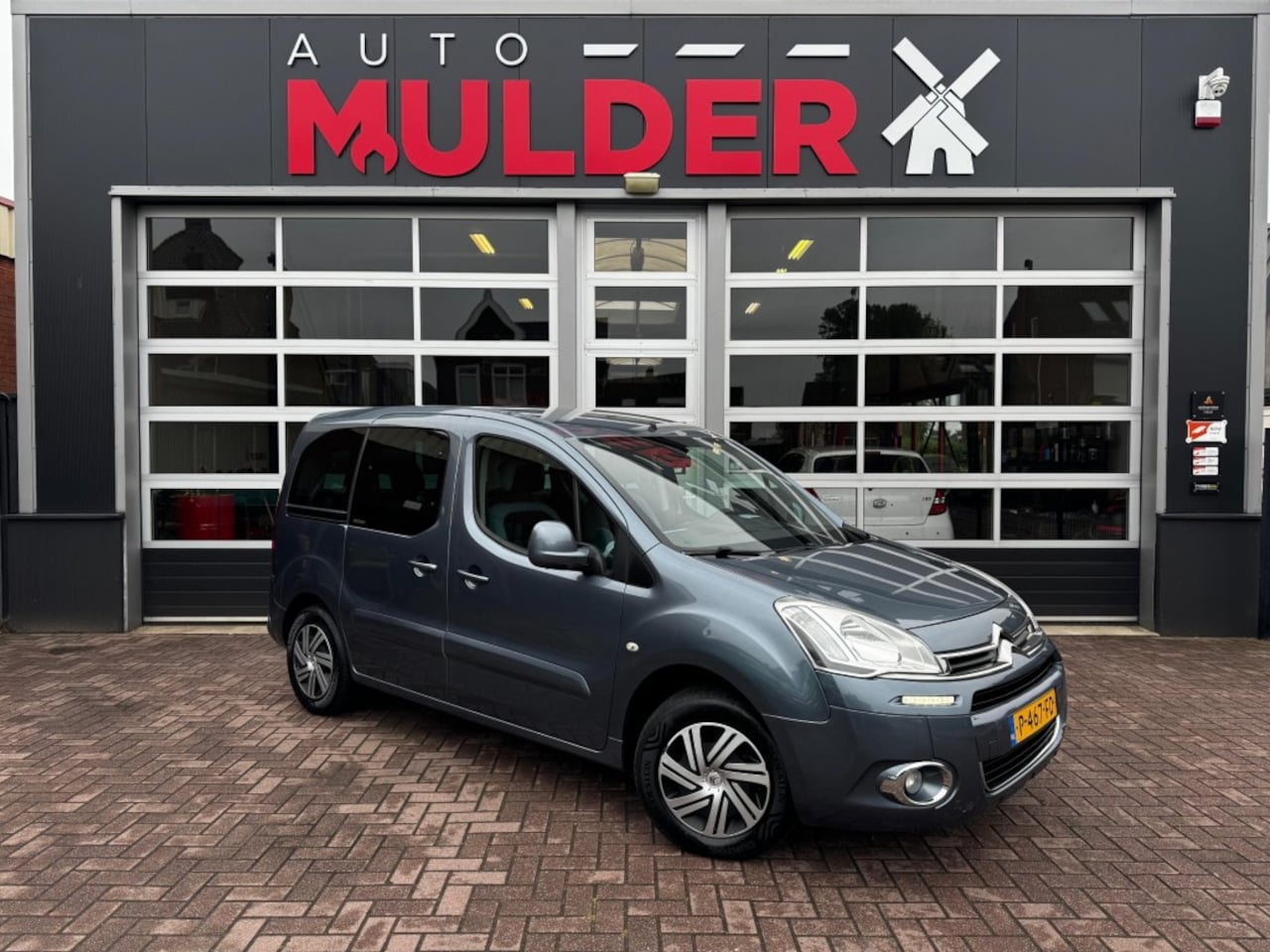 Citroën Berlingo - MULTISPACE VTI 95 TENDANCE / AIRCO / CRUISE / TREKHAAK / PDC / LED! - AutoWereld.nl