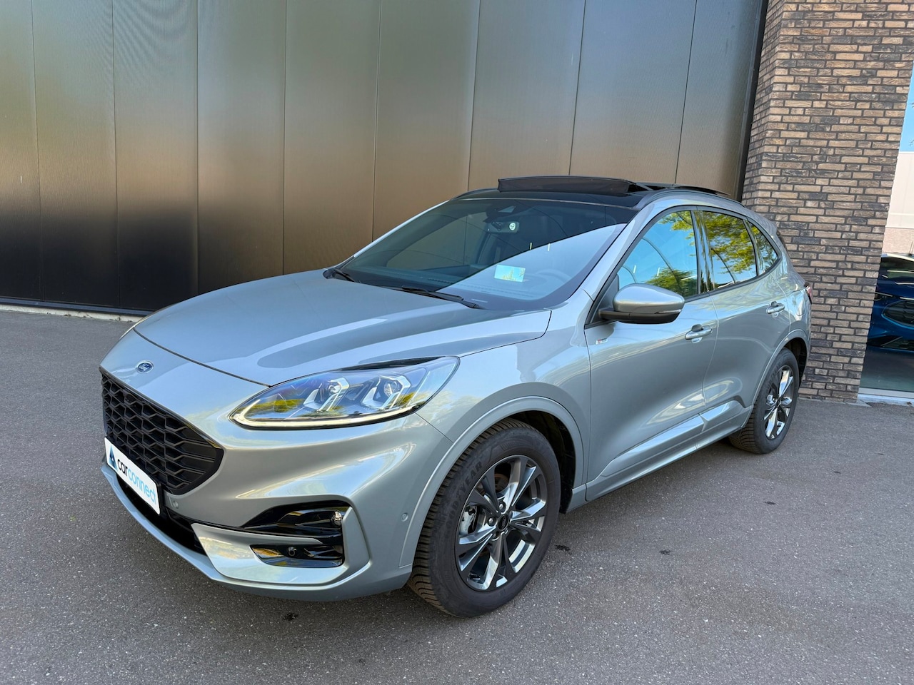 Ford Kuga - 1.5 Eco 150pk ST-Line X Panorama, Navi, Trekhaak, Camera's BOMVOL!! - AutoWereld.nl