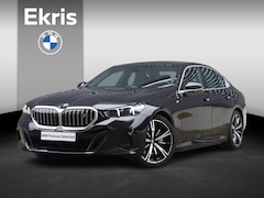 BMW i5 - Sedan eDrive40 | M Sportpakket | Panodak | Trekhaak | Head-Up | Driving Assistant Prof. |