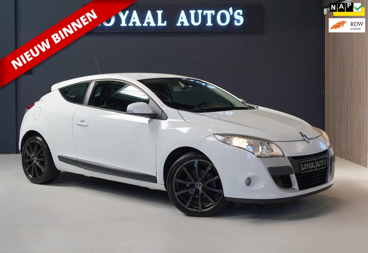 Renault Mégane Coupé - 1.6 Expression | AIRCO | CRUISE | ELEK.RAMEN | NAP | APK. - AutoWereld.nl