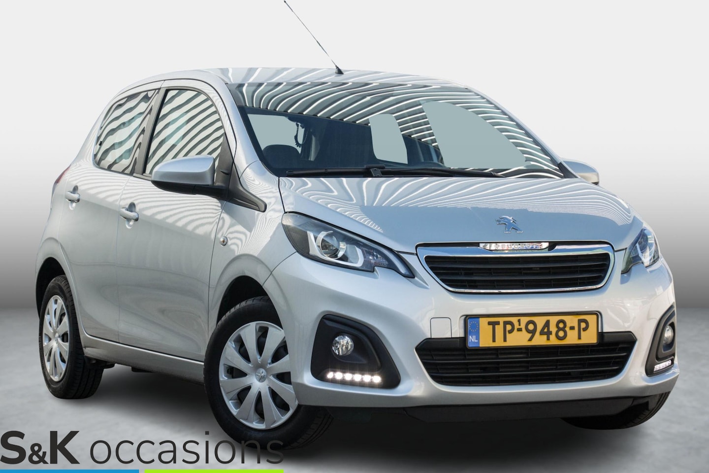 Peugeot 108 - 1.0 e-VTi Active NL Auto NAP - AutoWereld.nl