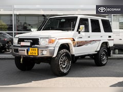 Toyota Land Cruiser - GRJ76L 4.0 V6 LX LPG | 3X Difflock | Compressor | Uniek