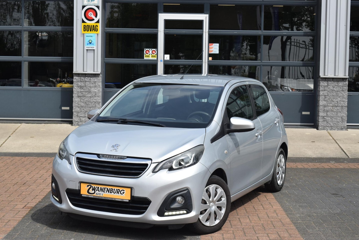 Peugeot 108 - 1.0 e-VTi Envy Airco Km 98.200!! - AutoWereld.nl