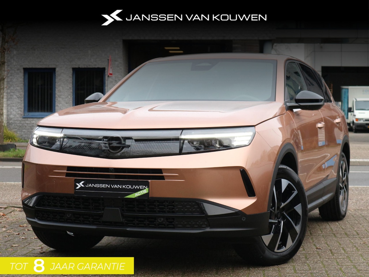 Opel Grandland - 1.2 Turbo Hybride Business Edition / Schuif-/Kanteldak / Focal / Elektrisch Verwarmde Stoe - AutoWereld.nl