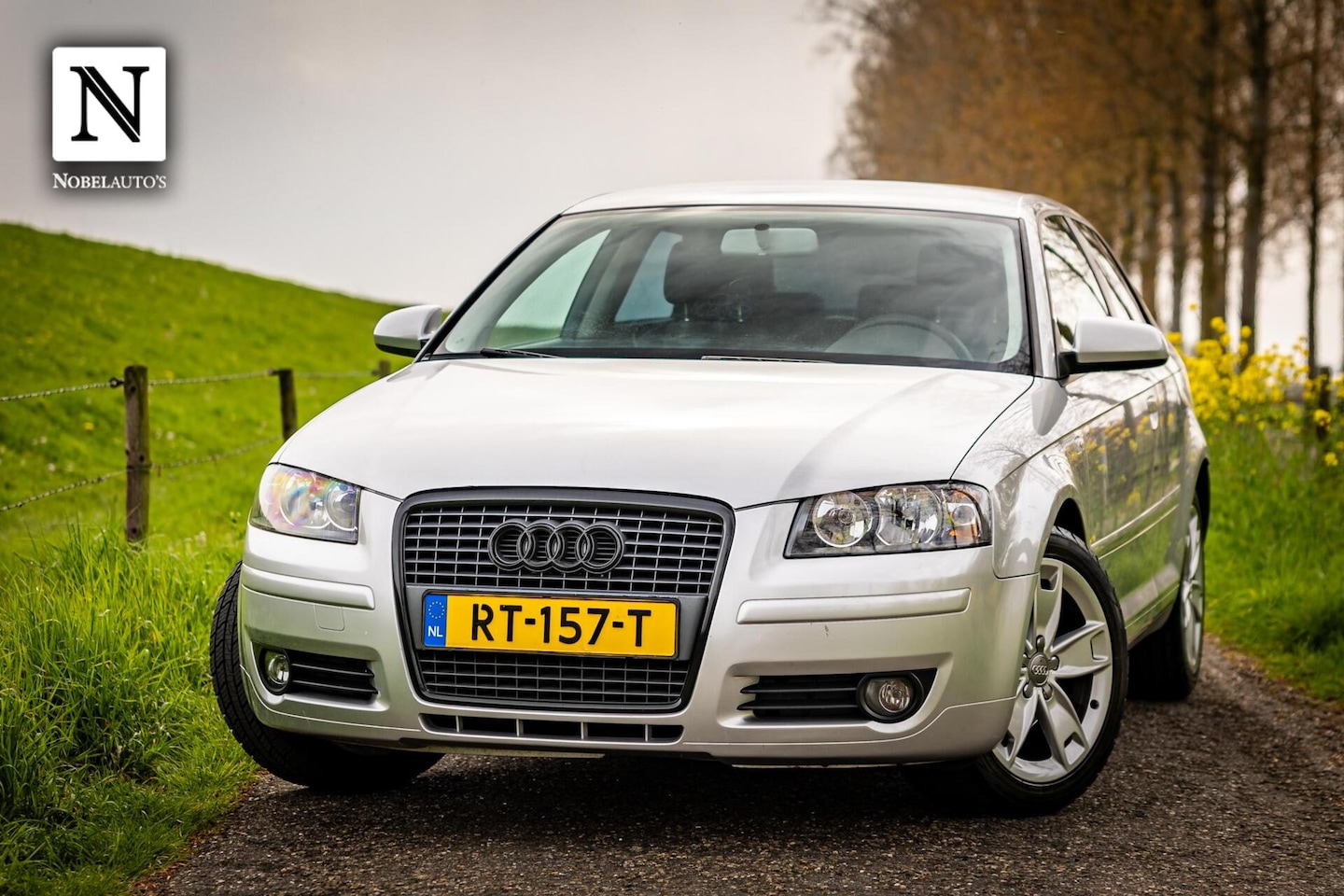 Audi A3 - 1.6 Ambiente | Nap | Clima | Trekhaak | 3 Deurs - AutoWereld.nl