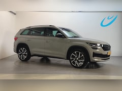Skoda Kodiaq - 1.5 TSI 150pk DSG Sportline Business Camera Stoelverwarming Leder-Alcantara DAB+