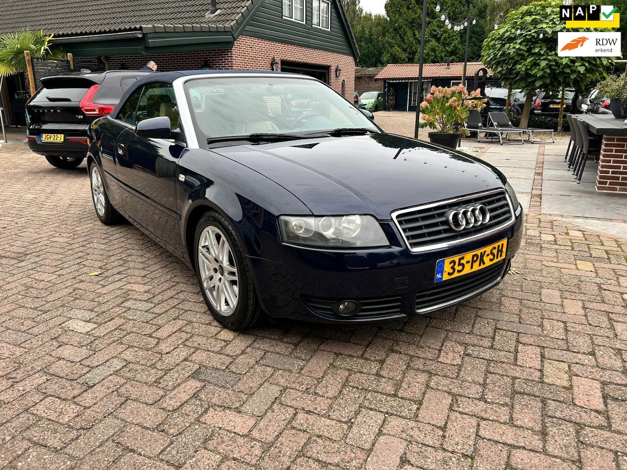 Audi A4 Cabriolet - 2.4 V6 Pro Line cabrio automaat nieuwe apk tot 10-2026 - AutoWereld.nl