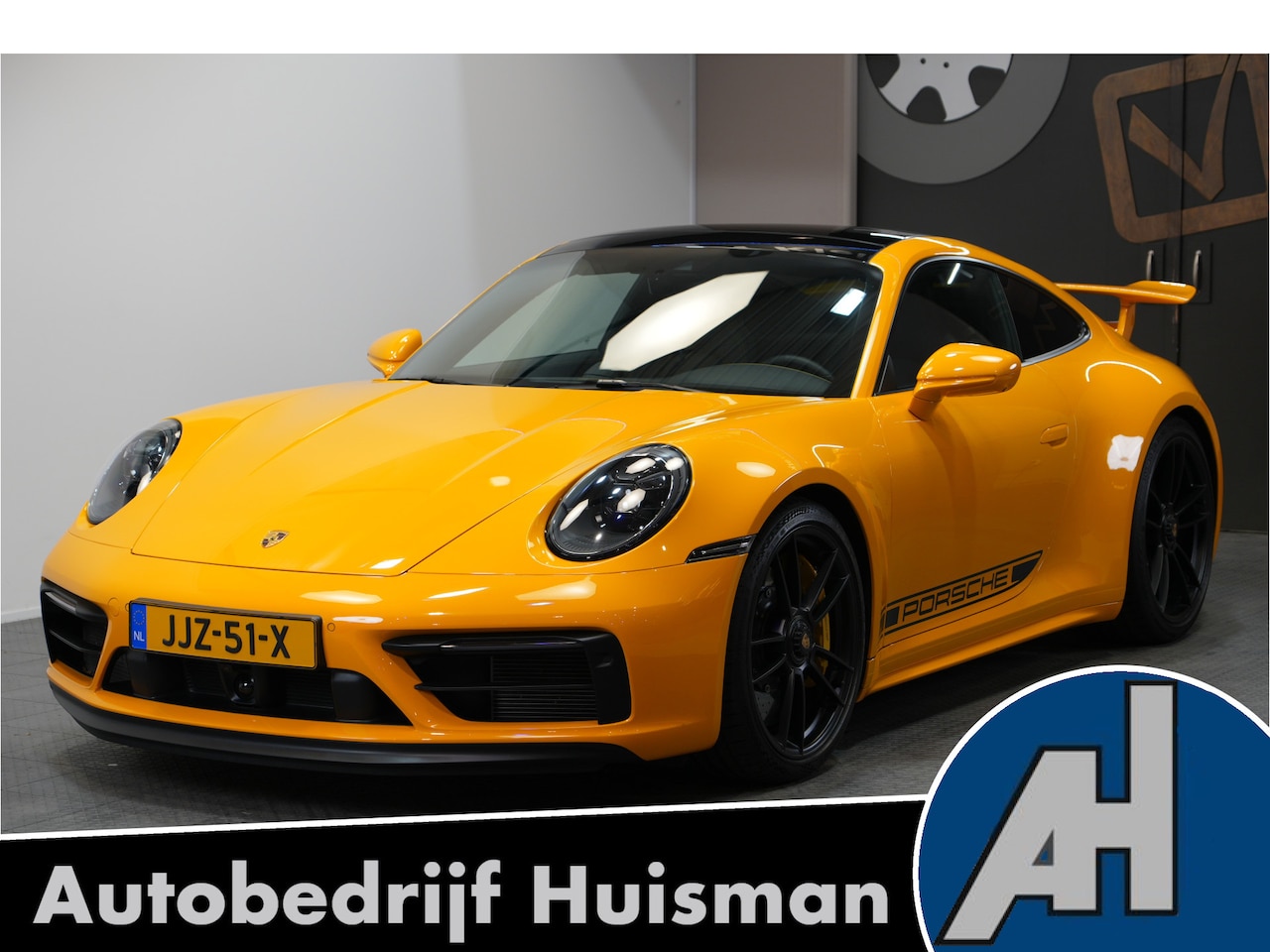 Porsche 911 - 3.0 Carrera 4 GTS 353kW/480pk Aut8 PCCB + PTS SIGNAL YELLOW + AERO PAKKET + INNODRIVE + PA - AutoWereld.nl