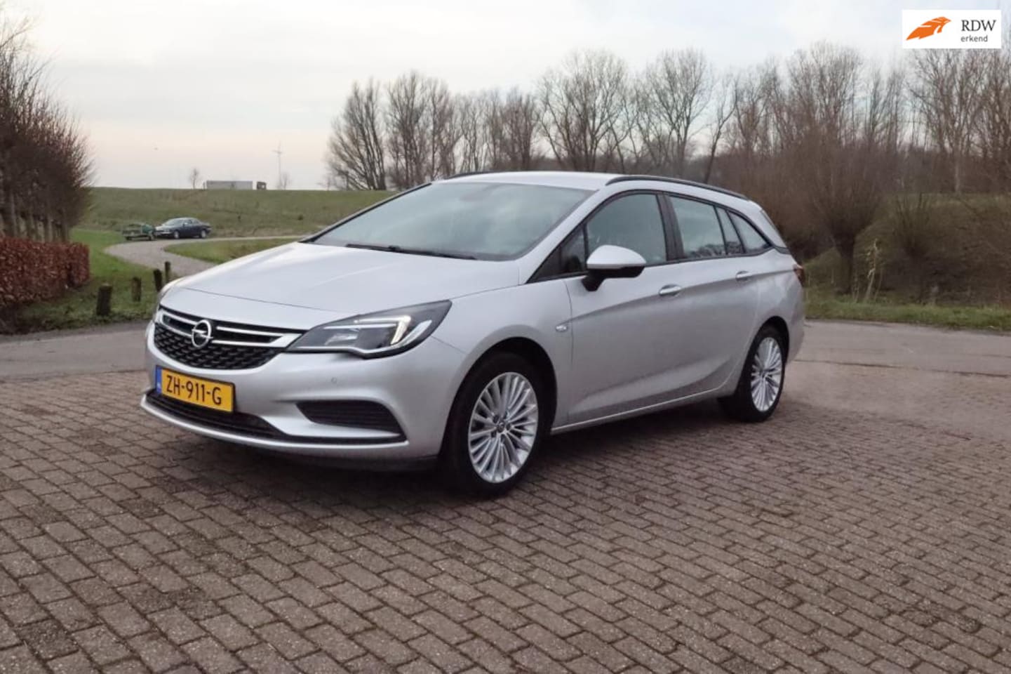 Opel Astra Sports Tourer - 1.0 Business Executive 1.0 Business Executive - AutoWereld.nl