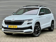 Skoda Karoq - 1.5 TSI ACT Sportline Business DSG | Panorama | Navigatie | Dealer Onderhouden | 1e Eigena