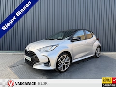Toyota Yaris - 1.5 Hybrid 130 Executive / Bi tone | Pano dak | JBL | Head-up | Rijklaar