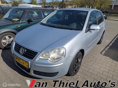 Volkswagen Polo - 1.4-16V Optive