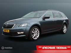 Skoda Octavia Combi - 1.0 TSI Greentech Business Edition Plus, Afneembare Trekhaak, Donker glas, 17 Inch LMV, St