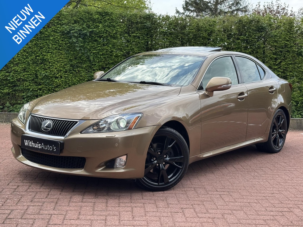 Lexus IS - 250 V6 Luxury AdaptiveCruise MarkLevinson Dakraam - AutoWereld.nl
