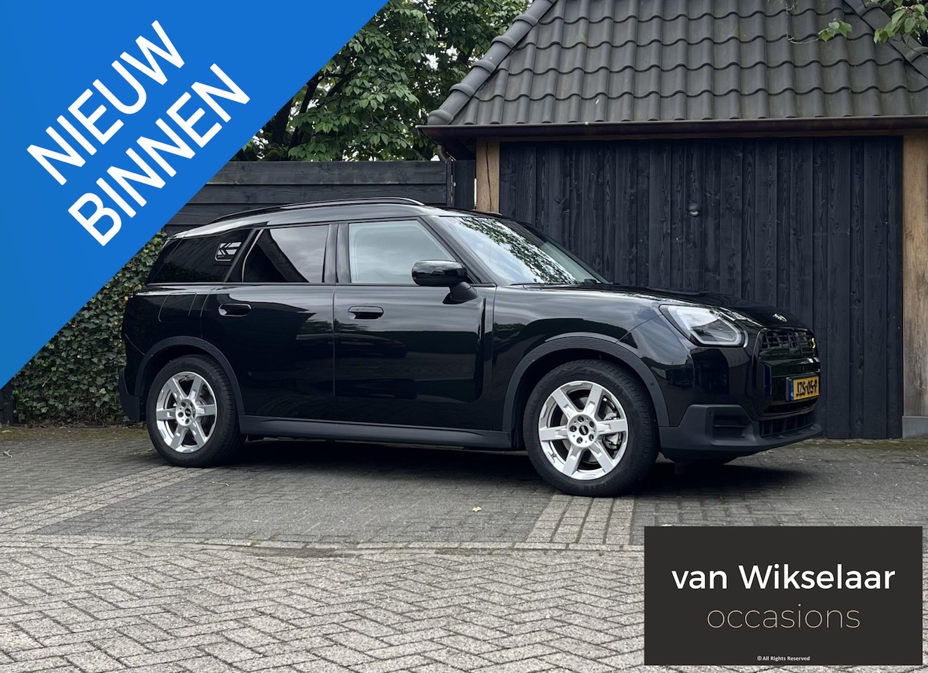 MINI Countryman - Mini SE ALL4 Favoured M 66.5 kWh 2024 - 312 PK PANO+HUD+STUUR/STOELVRWRMNG - AutoWereld.nl