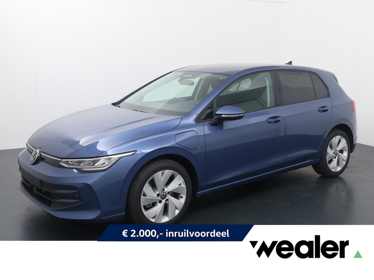 Volkswagen Golf - 8 Life Edition 1.5 eHybrid 150 kW / 204 PK DSG - AutoWereld.nl