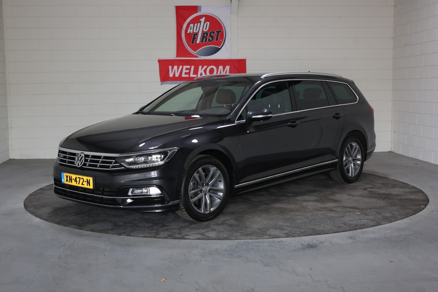 Volkswagen Passat Variant - 1.5 TSI Highline Business R 1.5 TSI Highline Business R, Automaat, NL auto, Dealer onderhouden, Leder, Electr achterkl - AutoWereld.nl